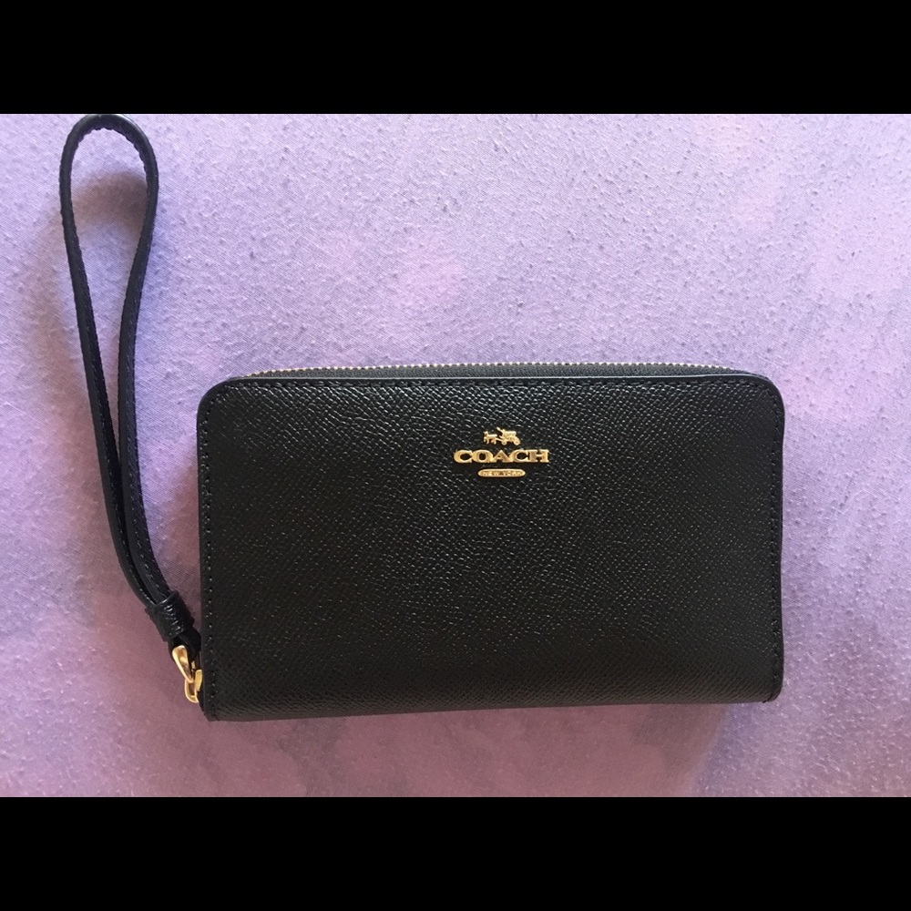 New Coach wristlet